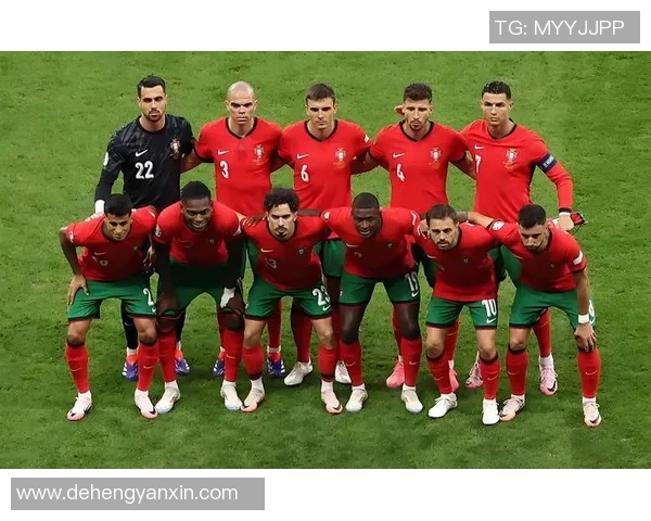 德国足球队巨星C罗：从葡萄牙天才到德甲传奇的辉煌征程