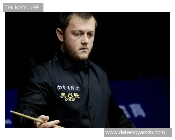 爱尔兰足球帅哥球星崭露头角成国际赛场新宠引热议