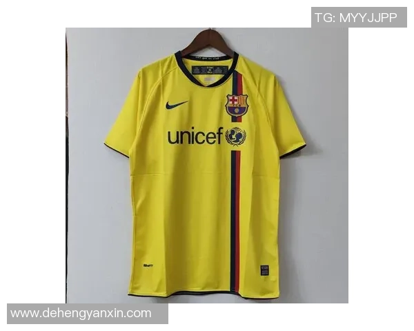 足球球星专属球衣背后的故事与传奇传承